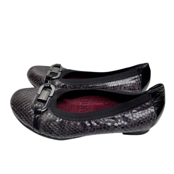 Munro Flats Size 6.5 Ivy II Black Snake Slip On Flexible - Picture 2 of 10